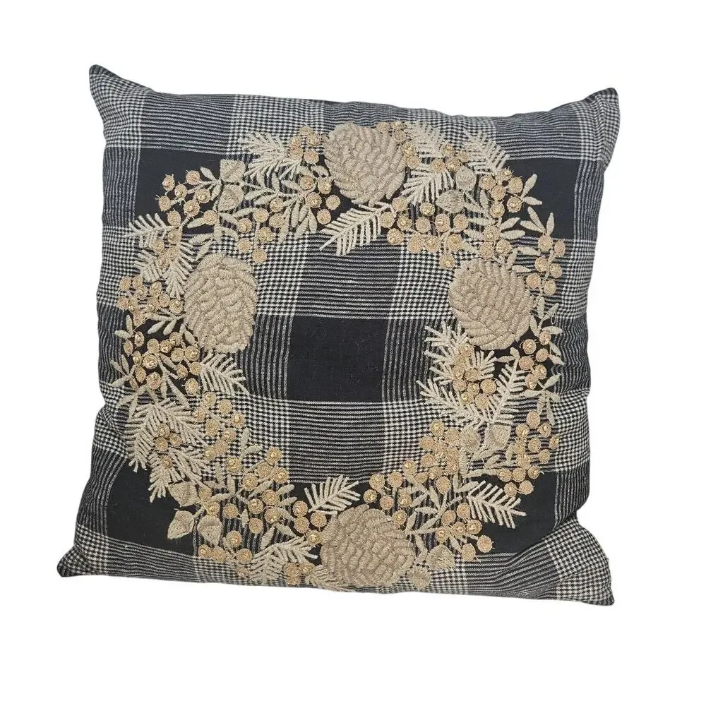 2 Pottery Barn Geoffrey Embellished Wreath Throw PIllow Rustic Pinecone Plaid